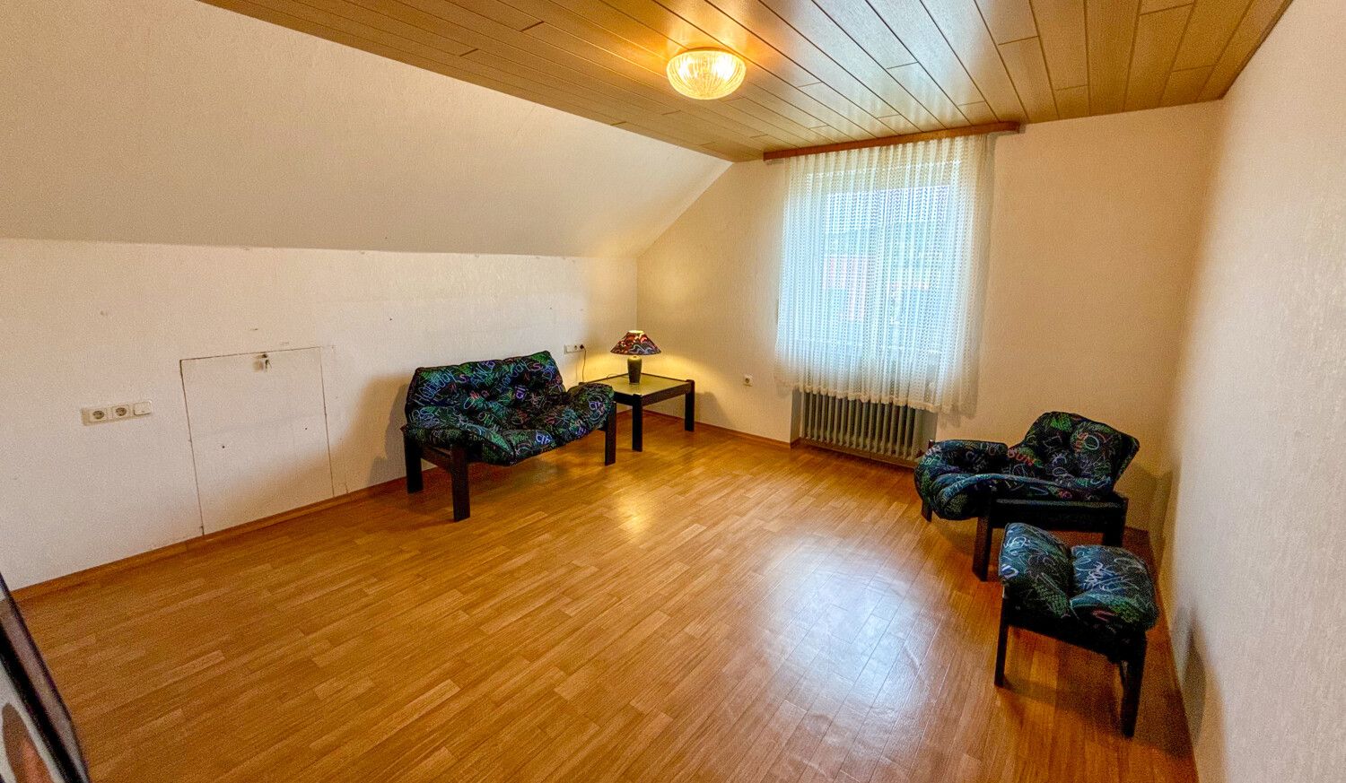 Wohnzimmer DG