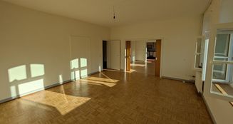 von_poll_real_estate_property_25037045_image_0