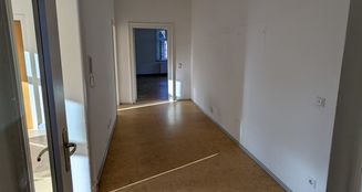 von_poll_real_estate_property_25037045_image_3
