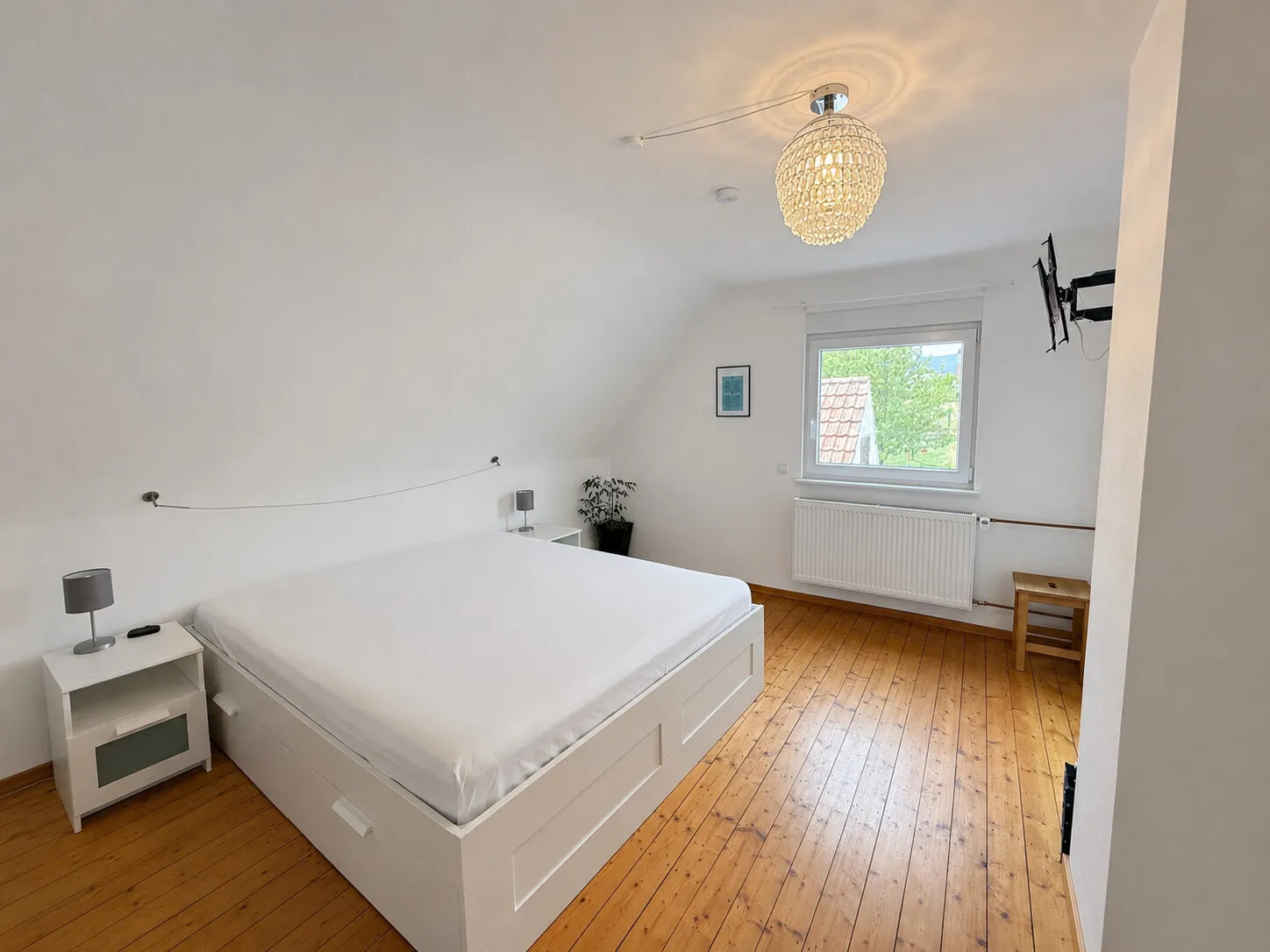 Schlafzimmer DG