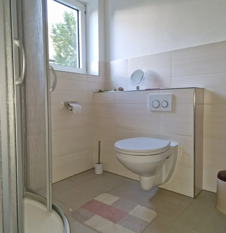 Einliegerwohnung_Badezimmer