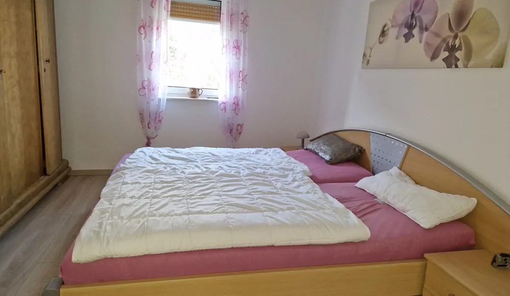 Einliegerwohnung_Schlafzimmer