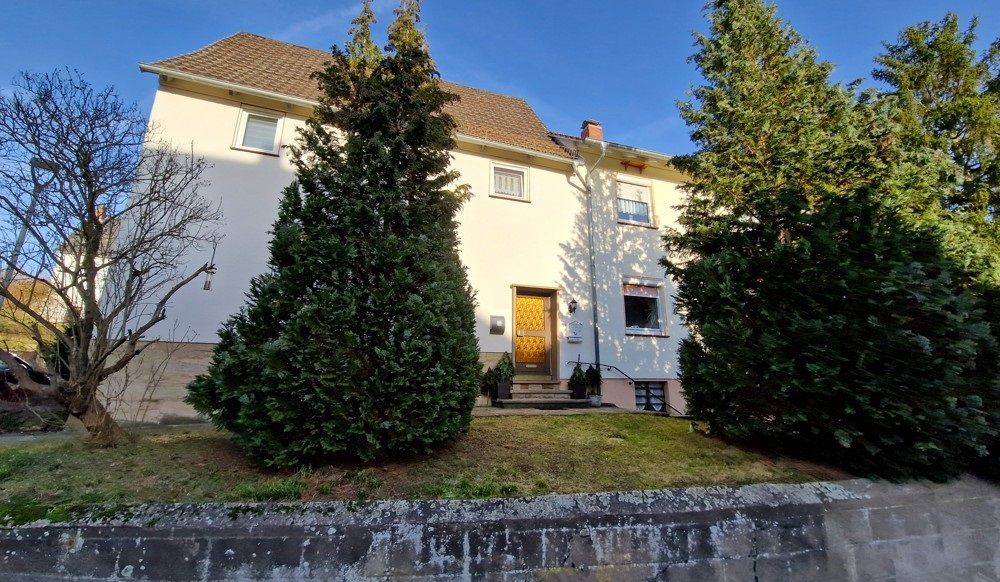 Straßenansicht