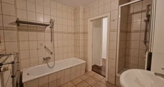 von_poll_real_estate_property_22037066_image_8