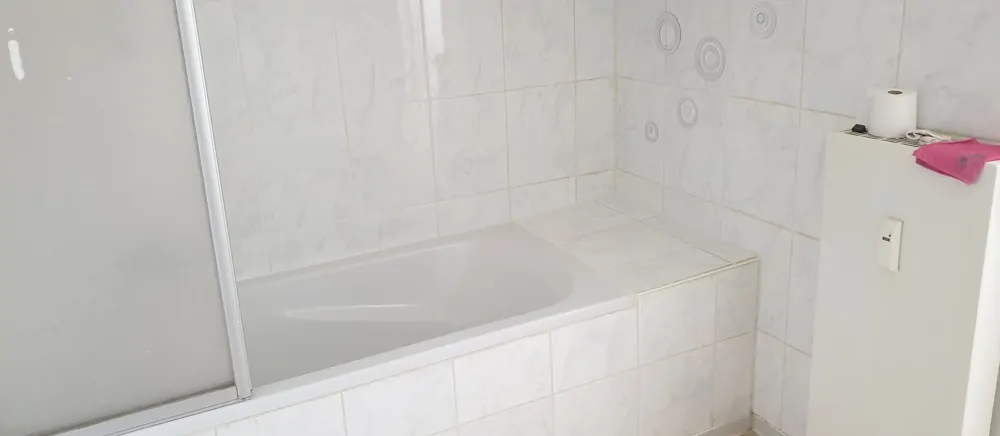 Badewanne 2.OG Mitte