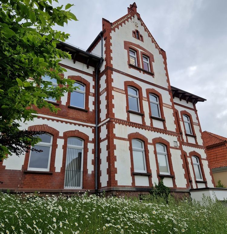 Straßenansicht