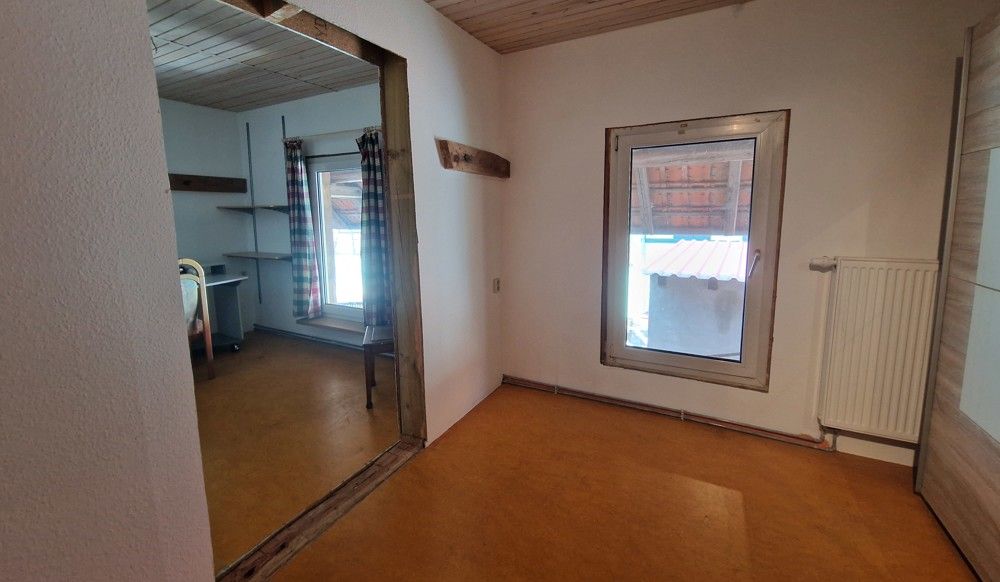 1. OG Schlafzimmer (3)