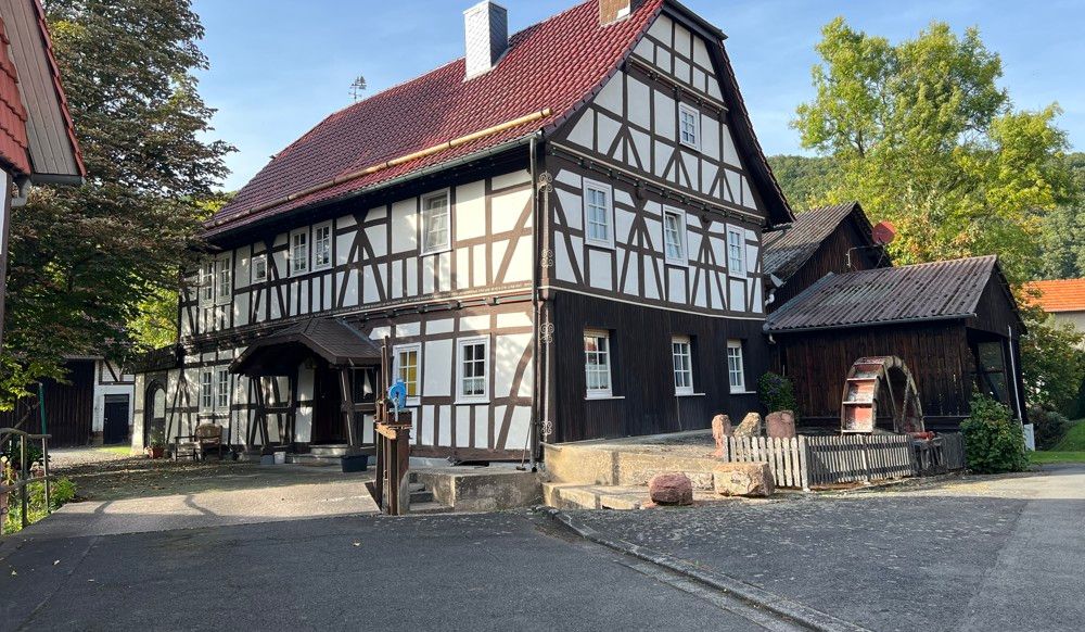 Wunderschönes Mühlenanwesen entlang des Mühlenbaches