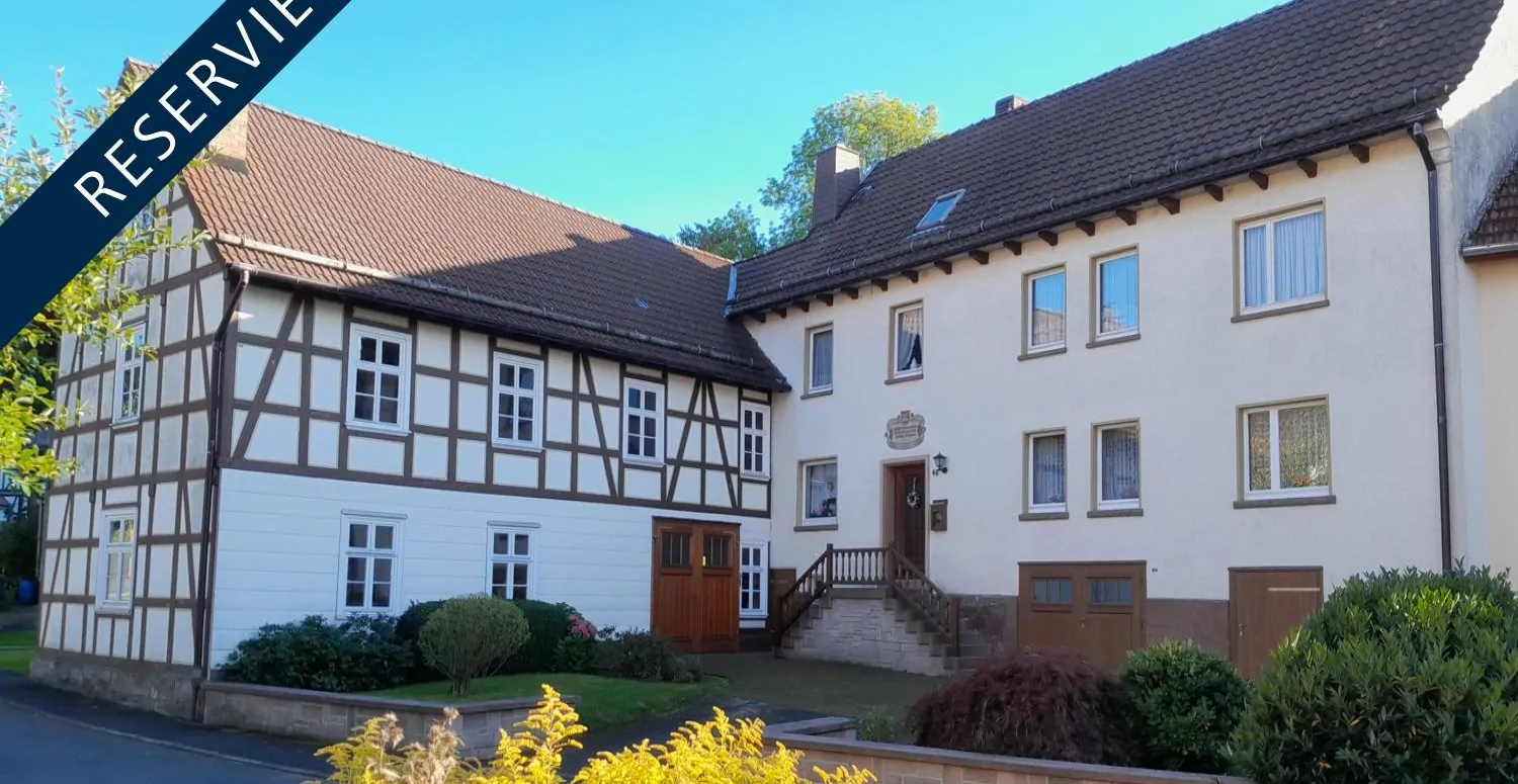 Einfamilienhaus mit angrenzender Werkstatt und Scheune in Hessisch Lichtenau OT