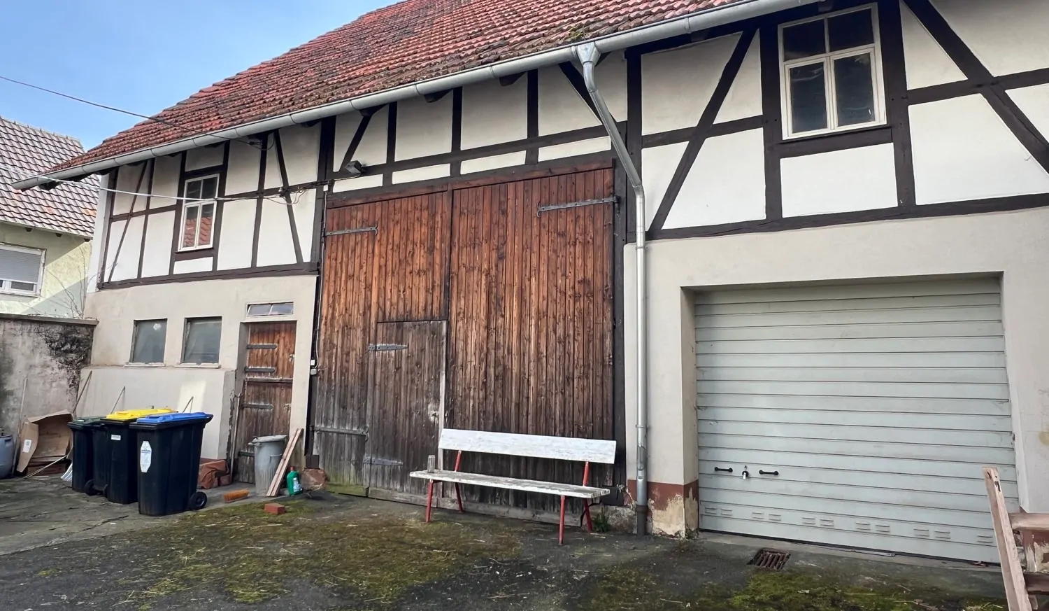 Scheune mit Garage