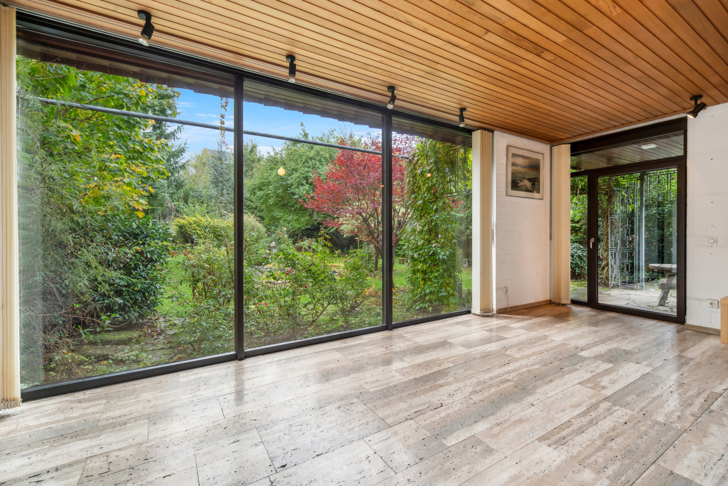 Wohnzimmer mit Terrassenausgang