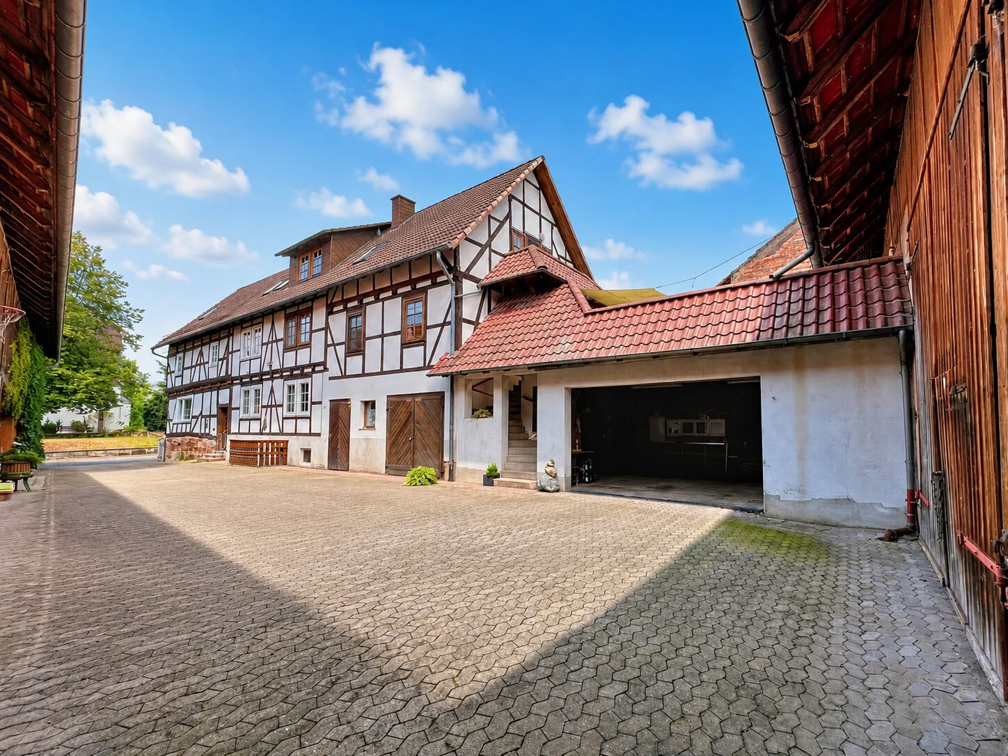 Weitläufiges Landhaus für Naturliebhaber mit Weitblick und Platz für Viehhaltung