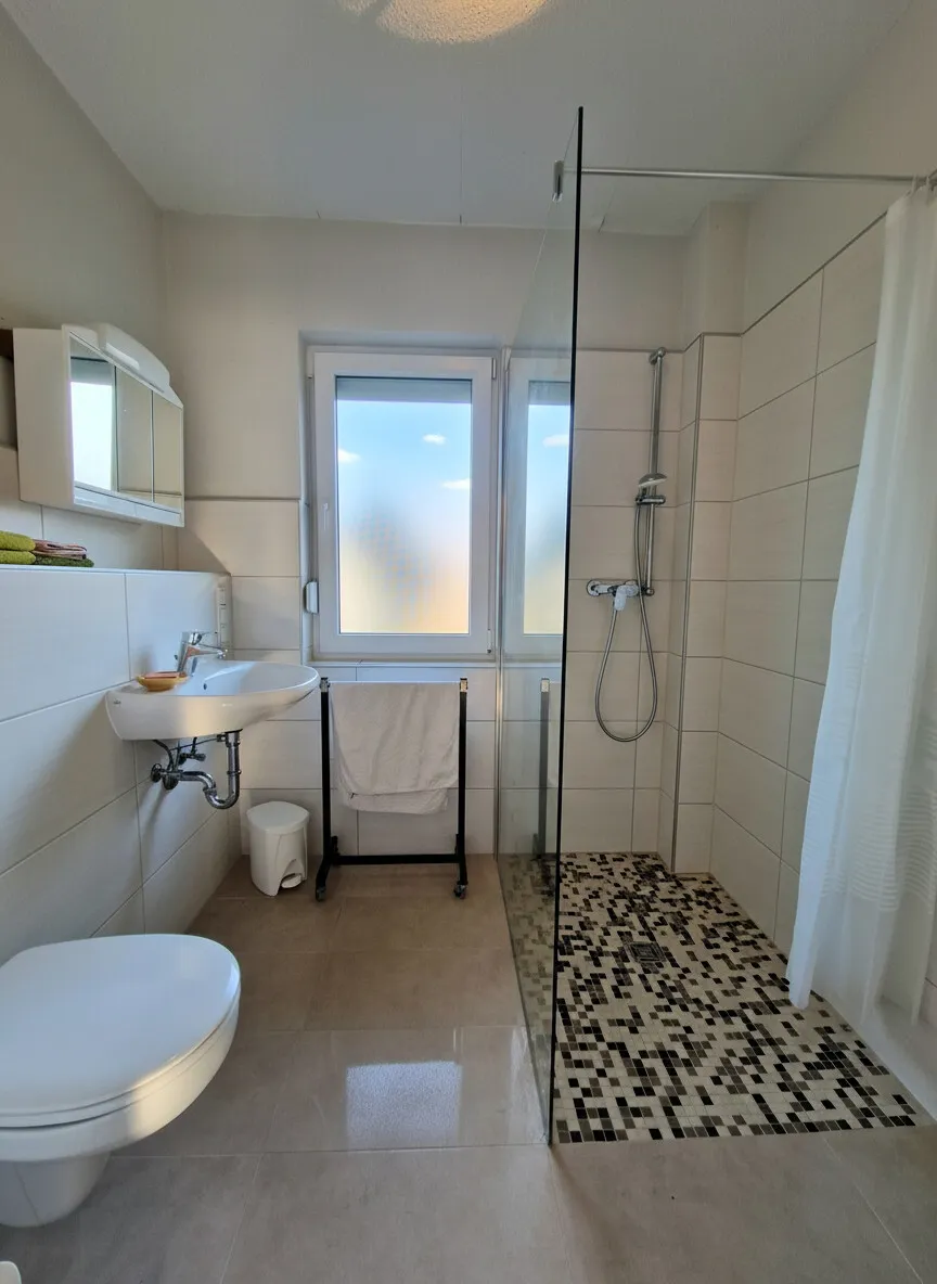 Badezimmer EG
