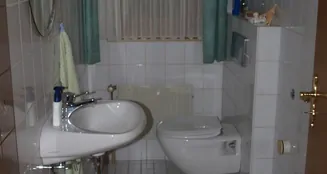 von_poll_real_estate_property_25037005_image_14