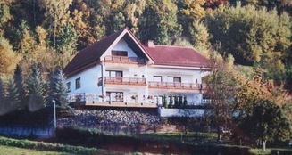 von_poll_real_estate_property_25037005_image_0