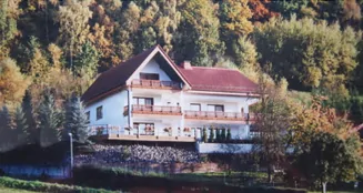 von_poll_real_estate_property_25037005_image_0