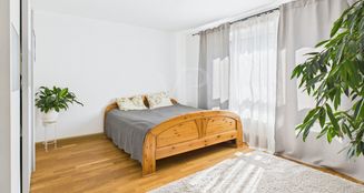 von_poll_real_estate_property_25007021_image_1