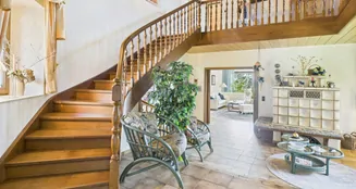 von_poll_real_estate_property_25007027_image_3