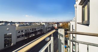 von_poll_real_estate_property_25007025_image_9