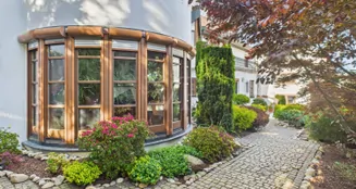 von_poll_real_estate_property_25007028_image_4