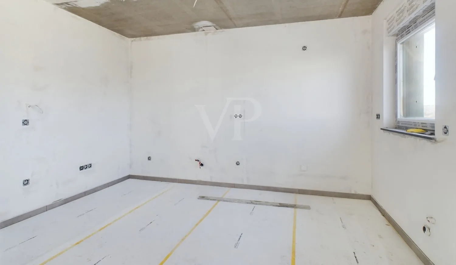 MODERNES WOHNEN ÜBER DEN DÄCHERN DER STADT