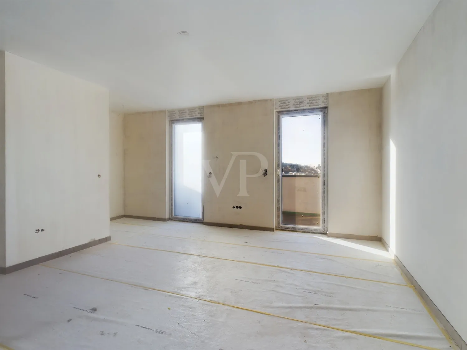 MODERN LIVING ABOVE THE ROOFS OF THE CITY