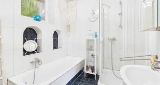 von_poll_real_estate_property_25007039_image_8