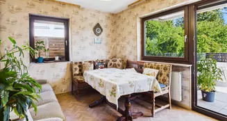 von_poll_real_estate_property_25007042_image_6