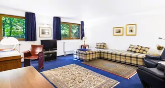 von_poll_real_estate_property_25007047_image_7