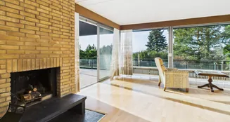 von_poll_real_estate_property_25007065_image_1