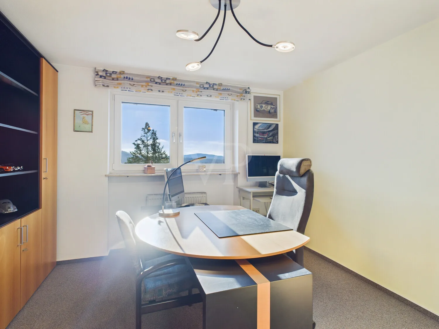 Büro/Kinderzimmer