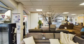 von_poll_real_estate_property_26007004_image_3