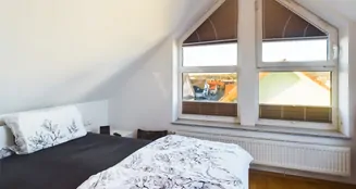 von_poll_real_estate_property_26007003_image_9