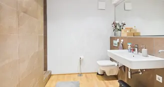 von_poll_real_estate_property_25007069_image_6