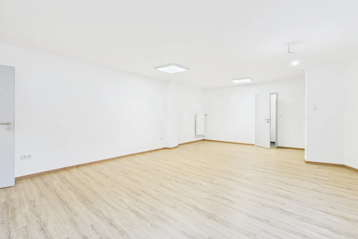 Helle, modernisierte Büroetage mit vielseitigen Nutzungsmöglichkeiten