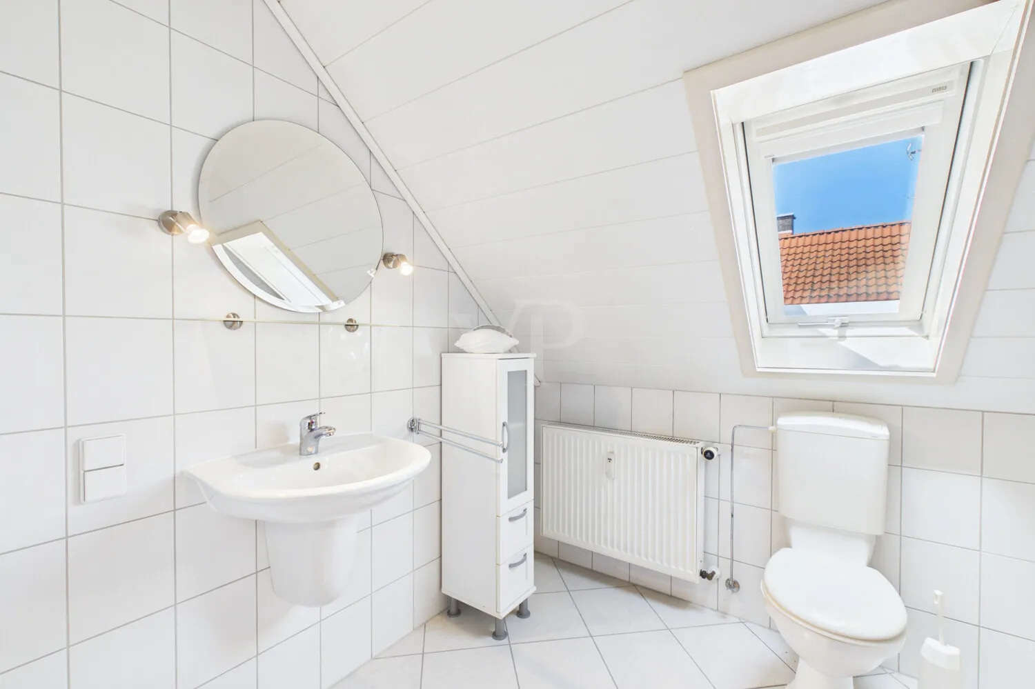 Badezimmer im Dachgeschoss