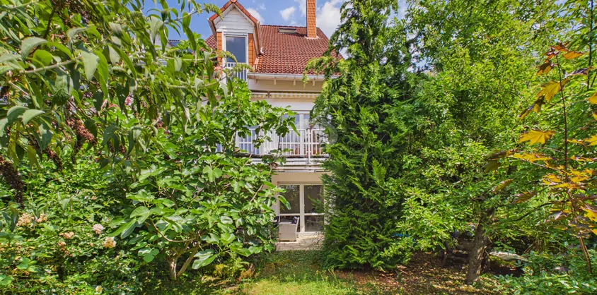von Poll Immobilien GmbH