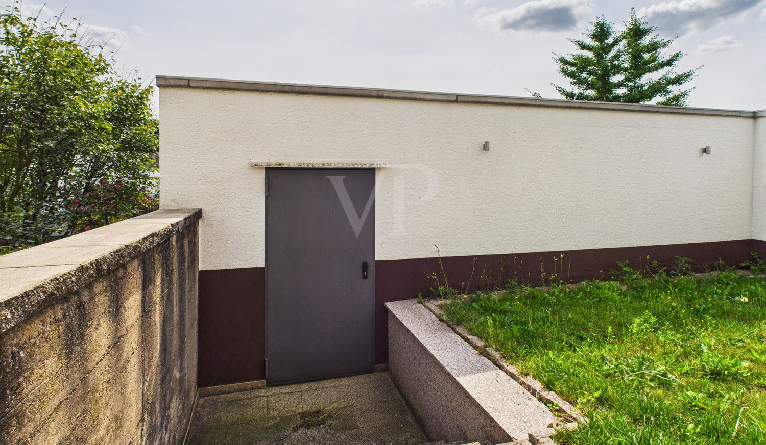 Garage mit Zugang