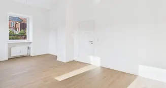 von_poll_real_estate_property_25007060_image_2