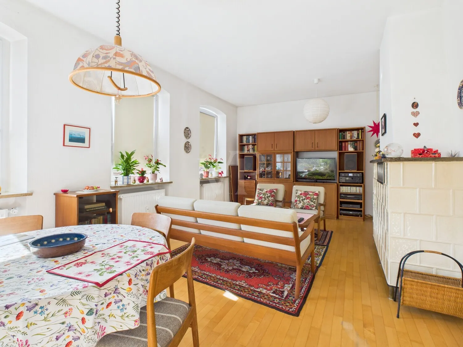 schöner Parkettboden