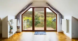 von_poll_real_estate_property_25007005_image_1