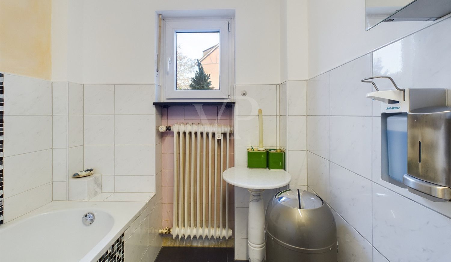 Badezimmer I.