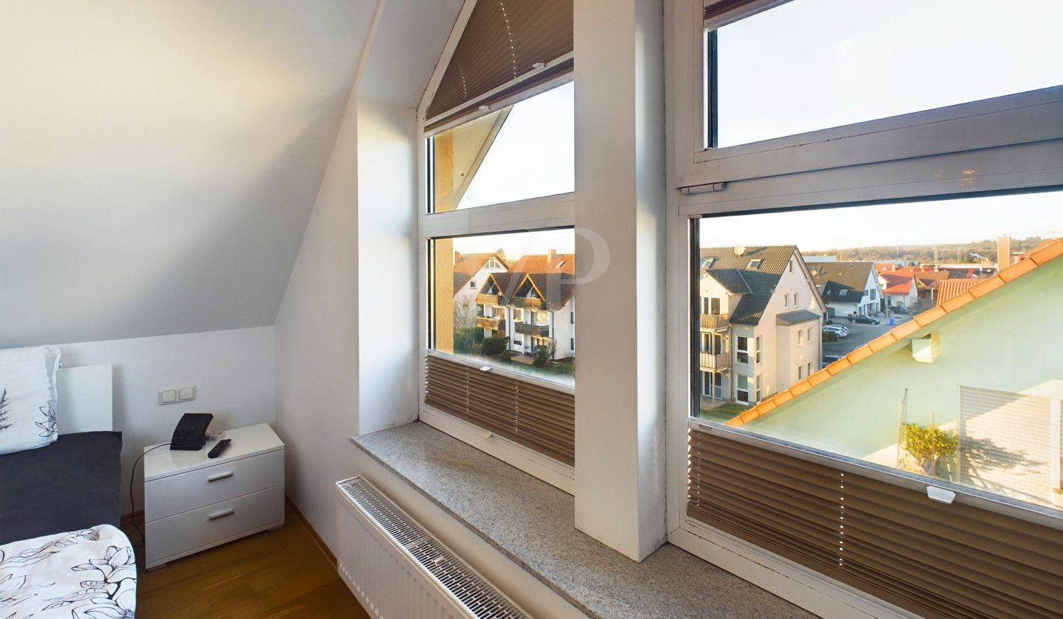 große Alu-Fenster