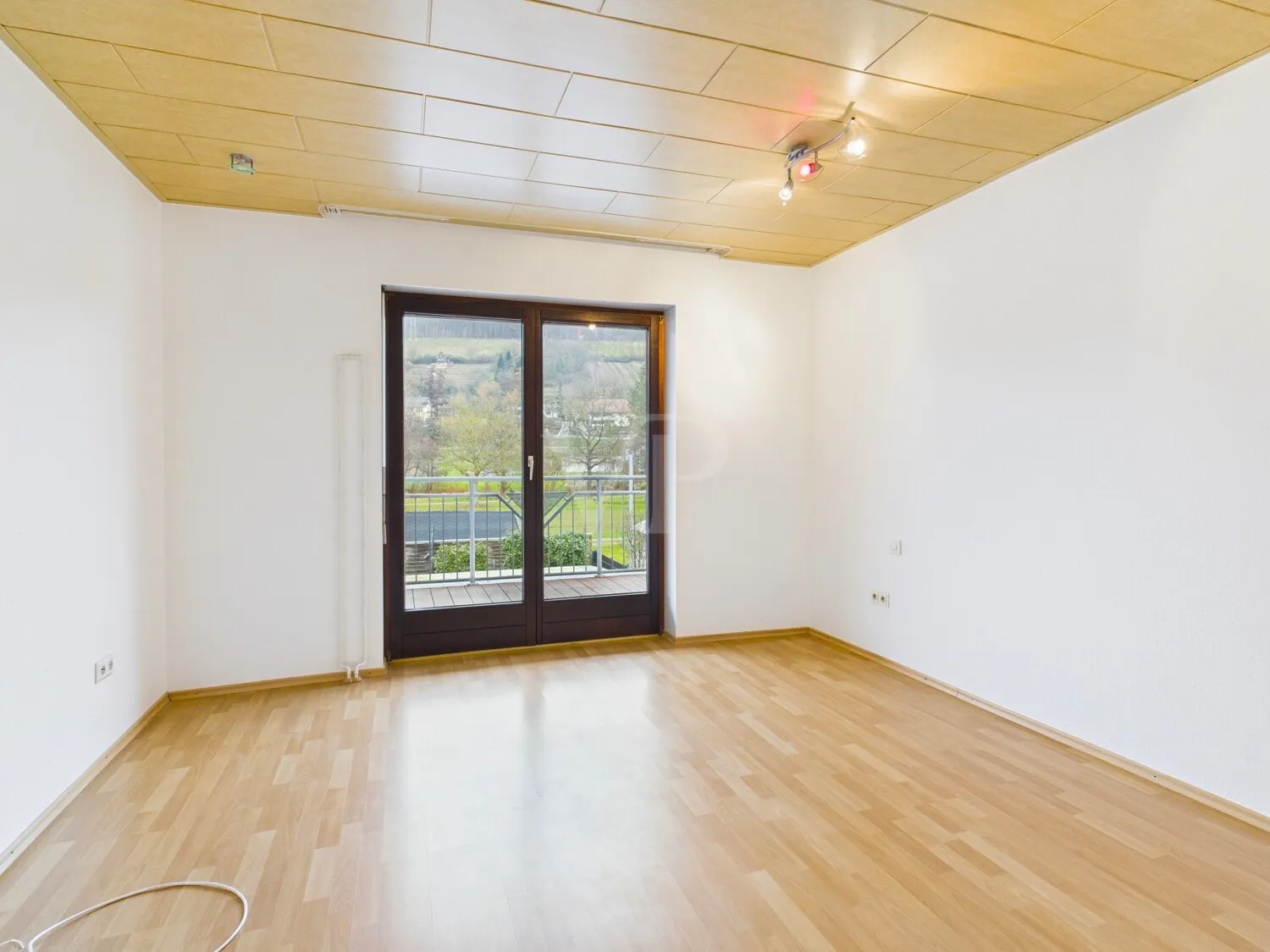 Schlafzimmer mit Balkon