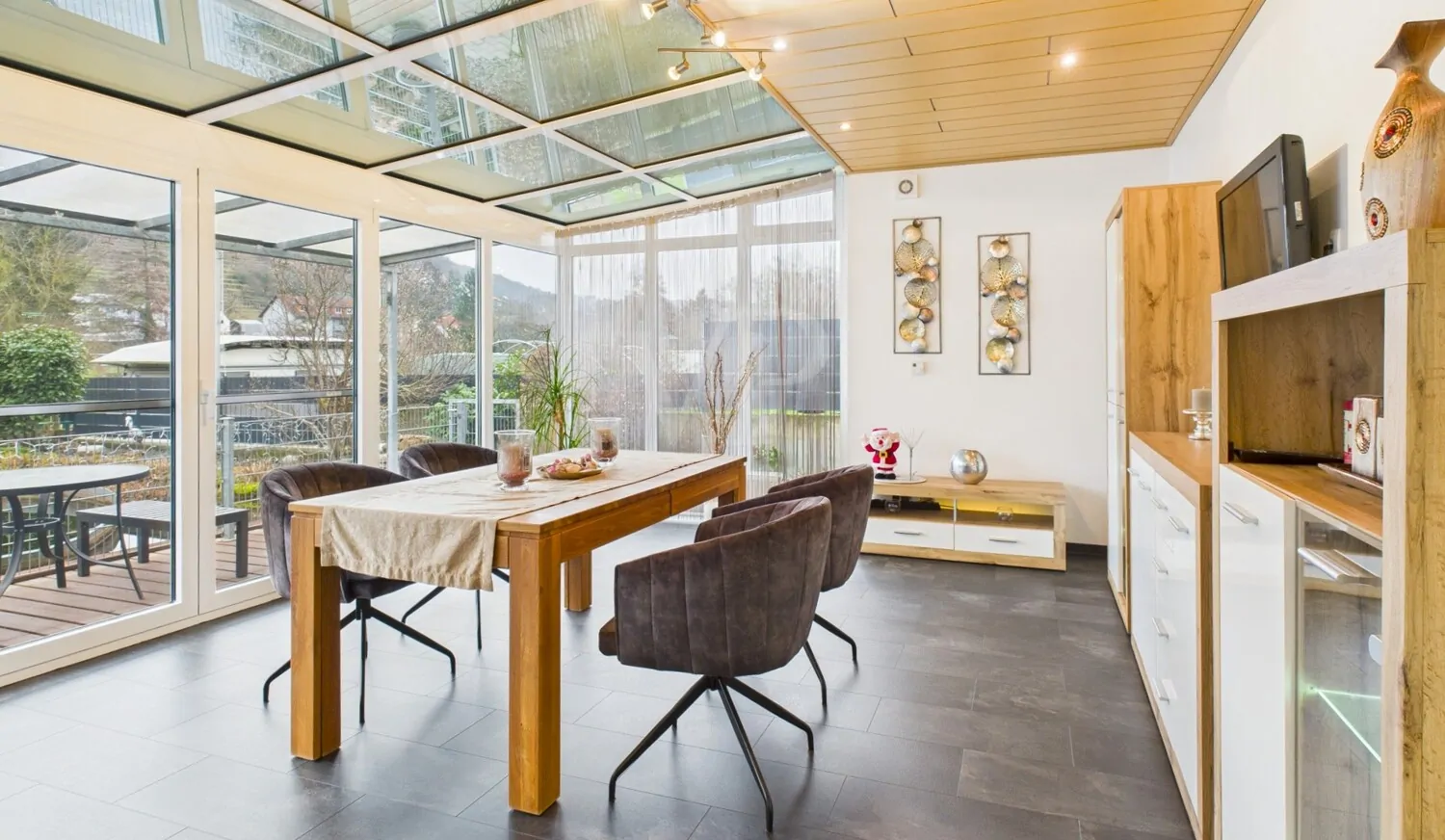 wunderschöner Wintergarten