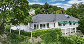 von_poll_real_estate_property_25007037_image_0
