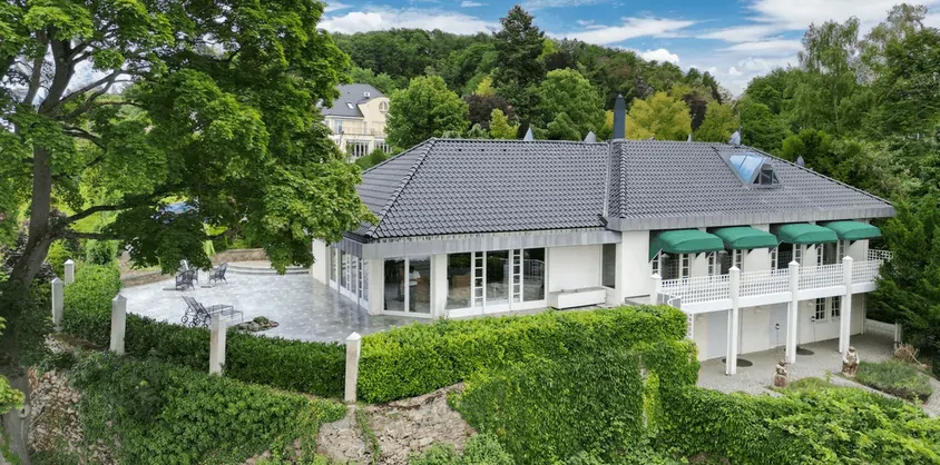 von Poll Immobilien GmbH