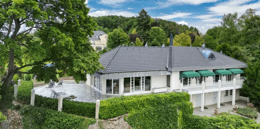 von Poll Immobilien GmbH