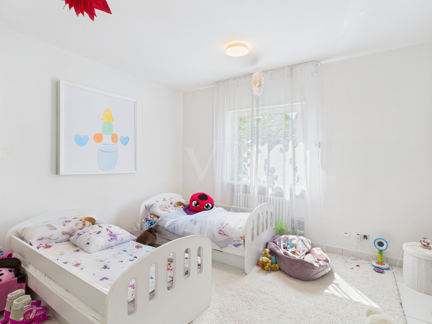 Büro oder Kinderzimmer