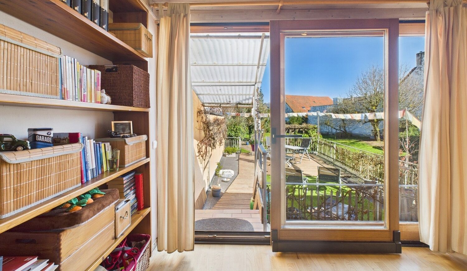 Blick auf die Dachterrasse
